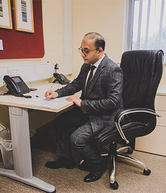 Dr. Raman Sakhuja - Best Adult Psychiatrist in Cardiff